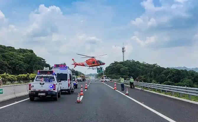 夹江高速公路汽车救援案例